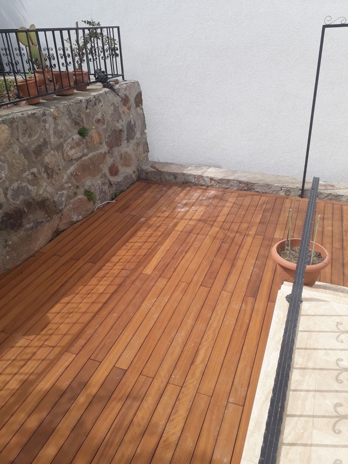 CEPHE VE ZEMİN DEC KAPLAMALARI